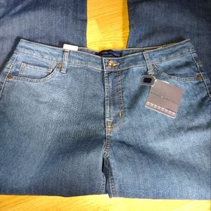 NWT Bandolino Women's Jeans